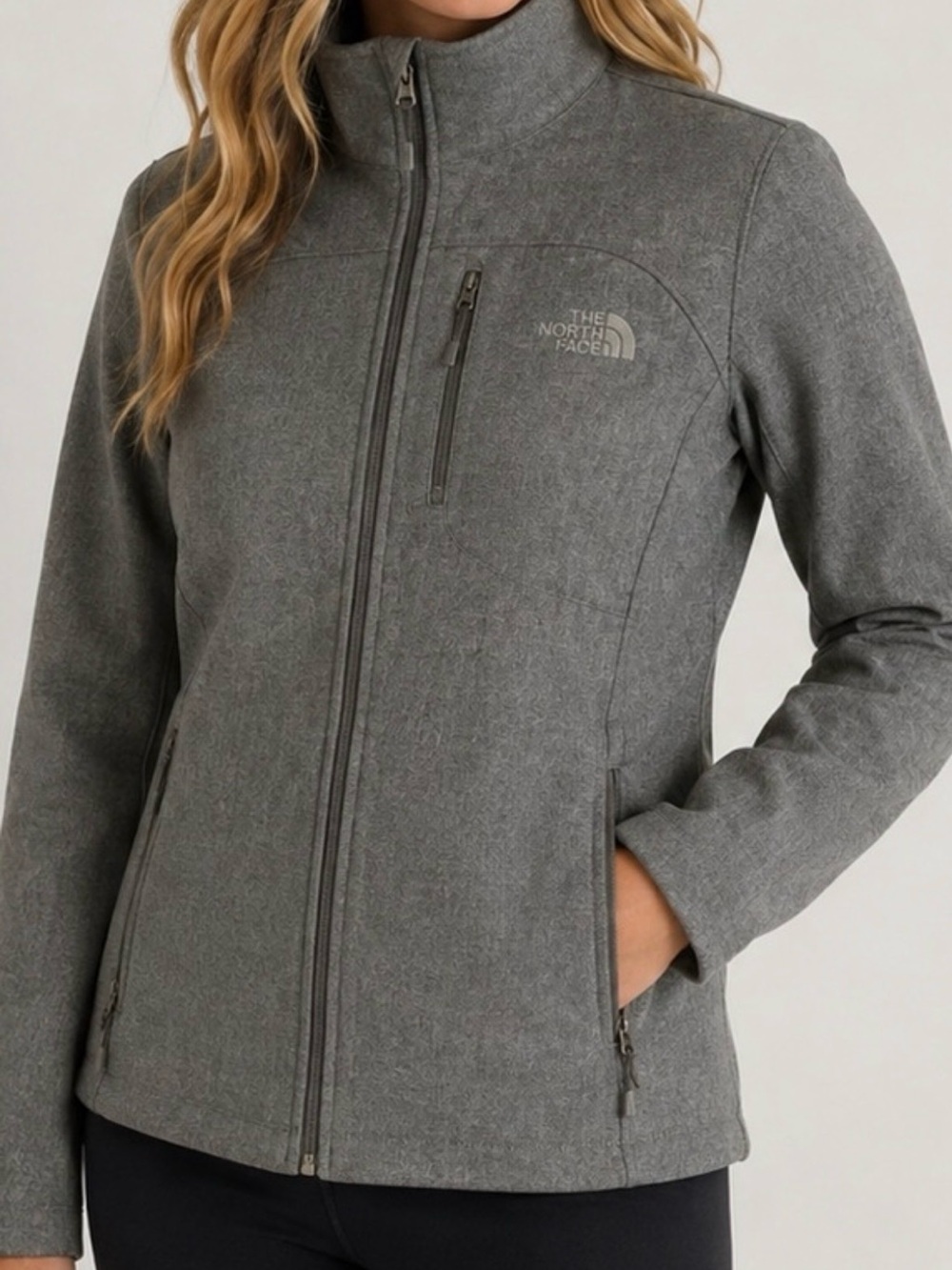 The North Face Windwall Medium Gray Heather Jacket